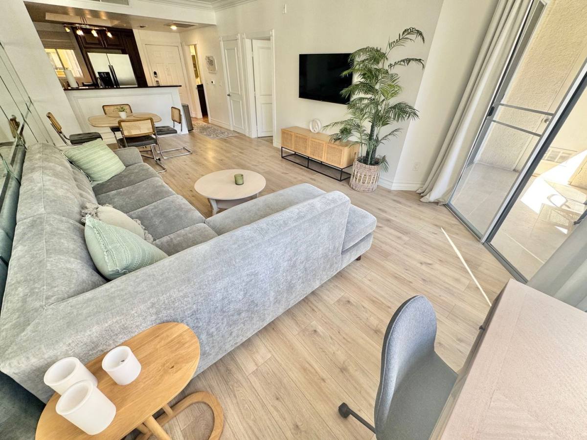 Condo for rent at 260 E Flamingo Rd, Las Vegas, NV 89169