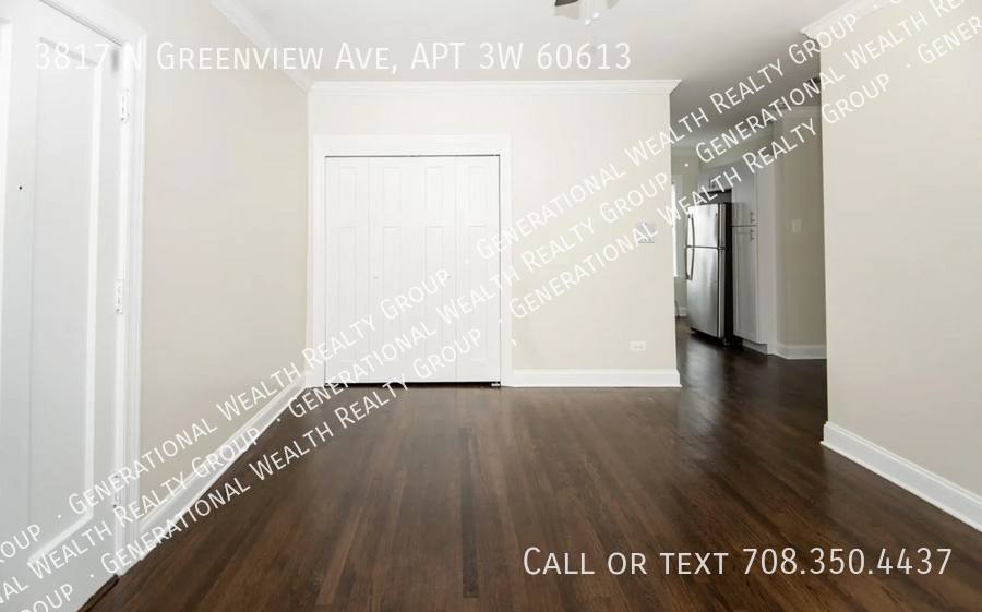 Apartment for rent at 3817 N Greenview Ave #3W, Chicago, IL 60613