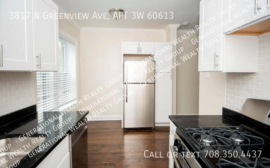 Apartment for rent at 3817 N Greenview Ave #3W, Chicago, IL 60613