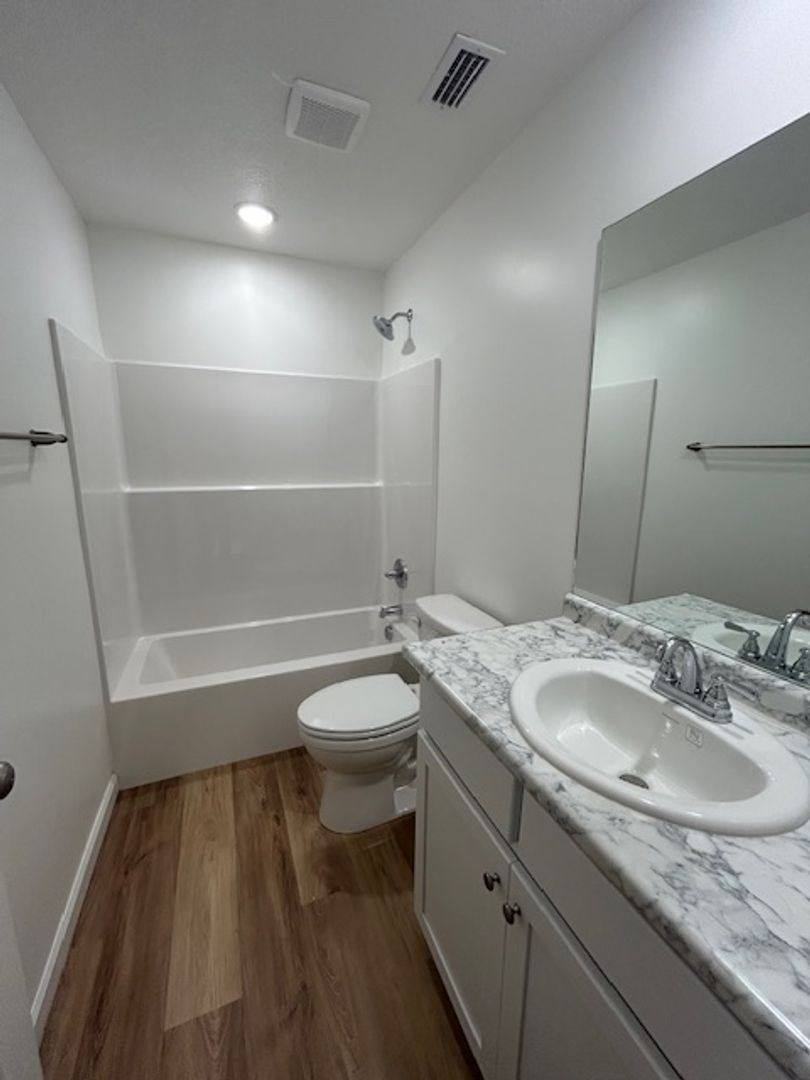 Apartment for rent at 314 Tomlinson Dr, Valdosta, GA 31602