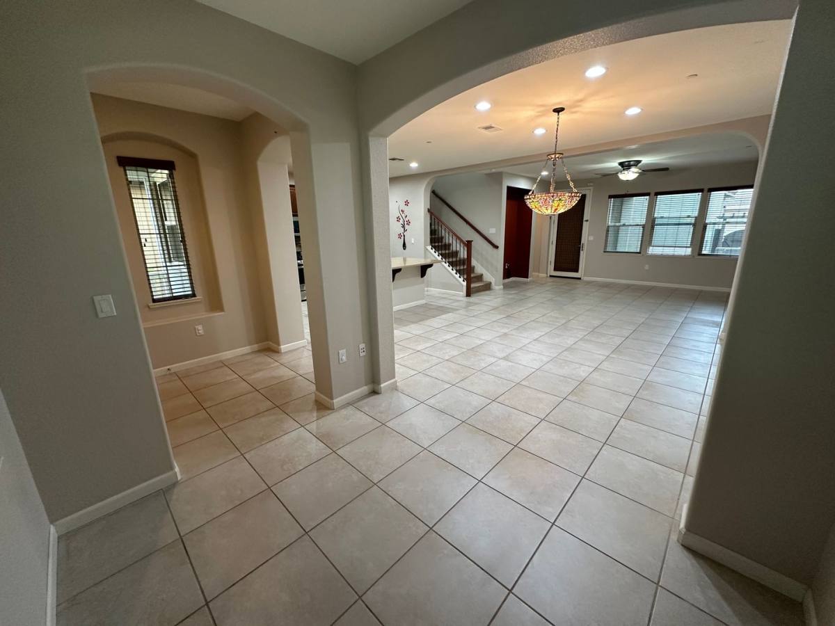 House for rent at 725 N Claret Lane, Tracy, CA 95391