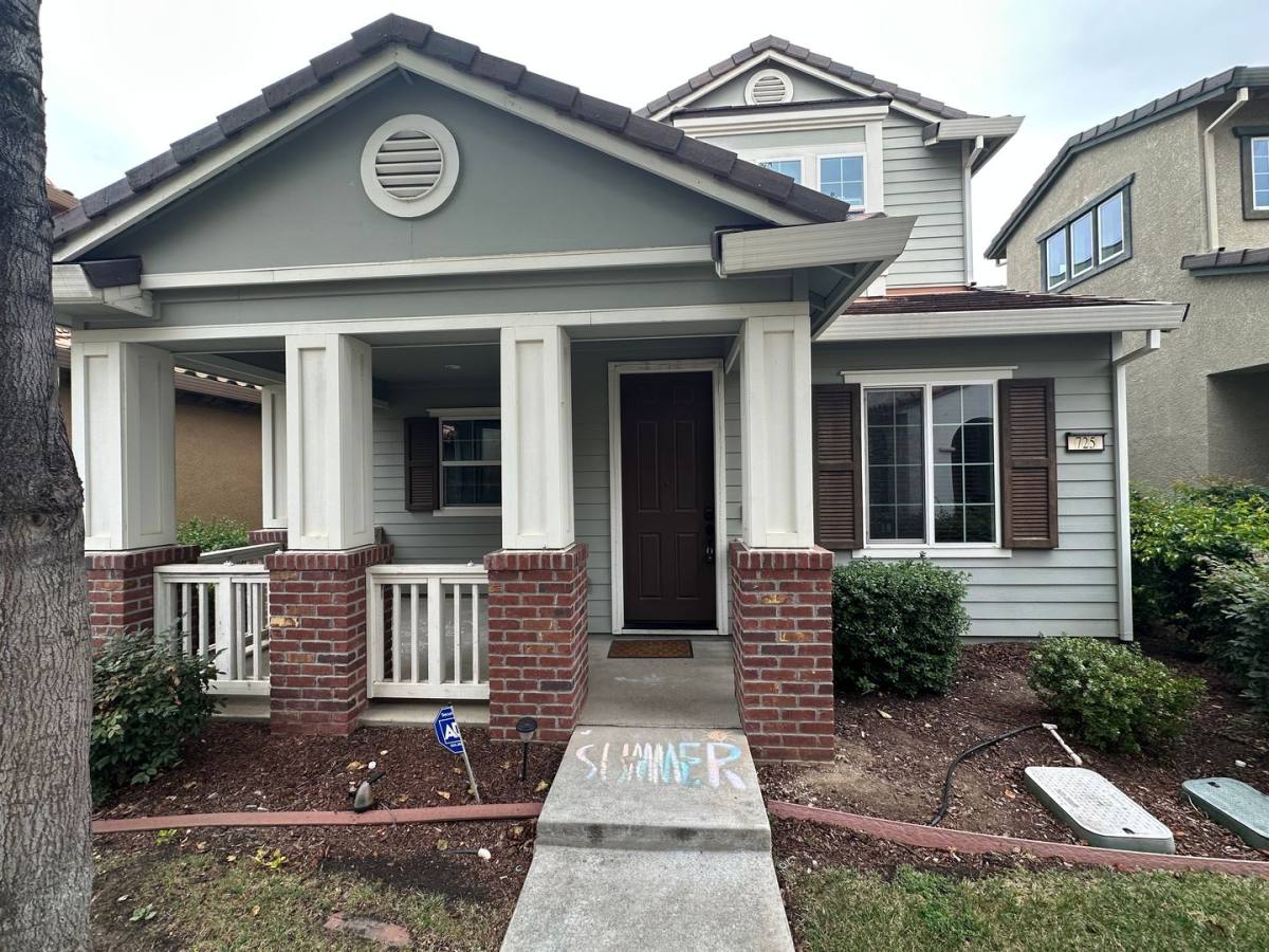 House for rent at 725 N Claret Lane, Tracy, CA 95391