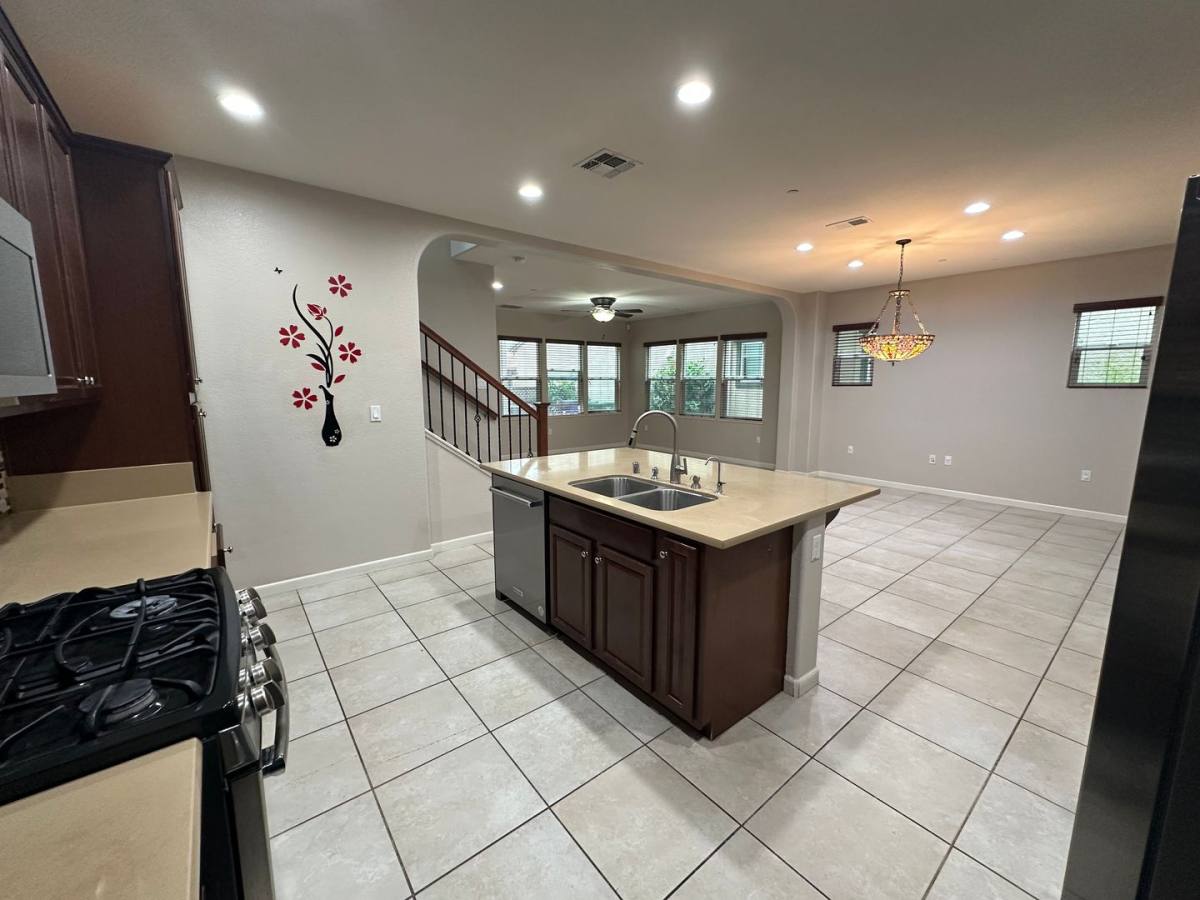 House for rent at 725 N Claret Lane, Tracy, CA 95391