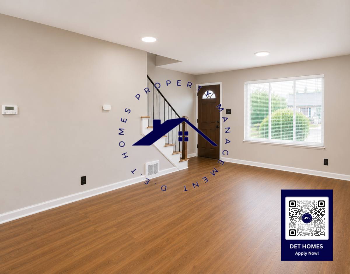 Townhouse for rent at 17550 2nd Ave, Highland Park, MI 48203
