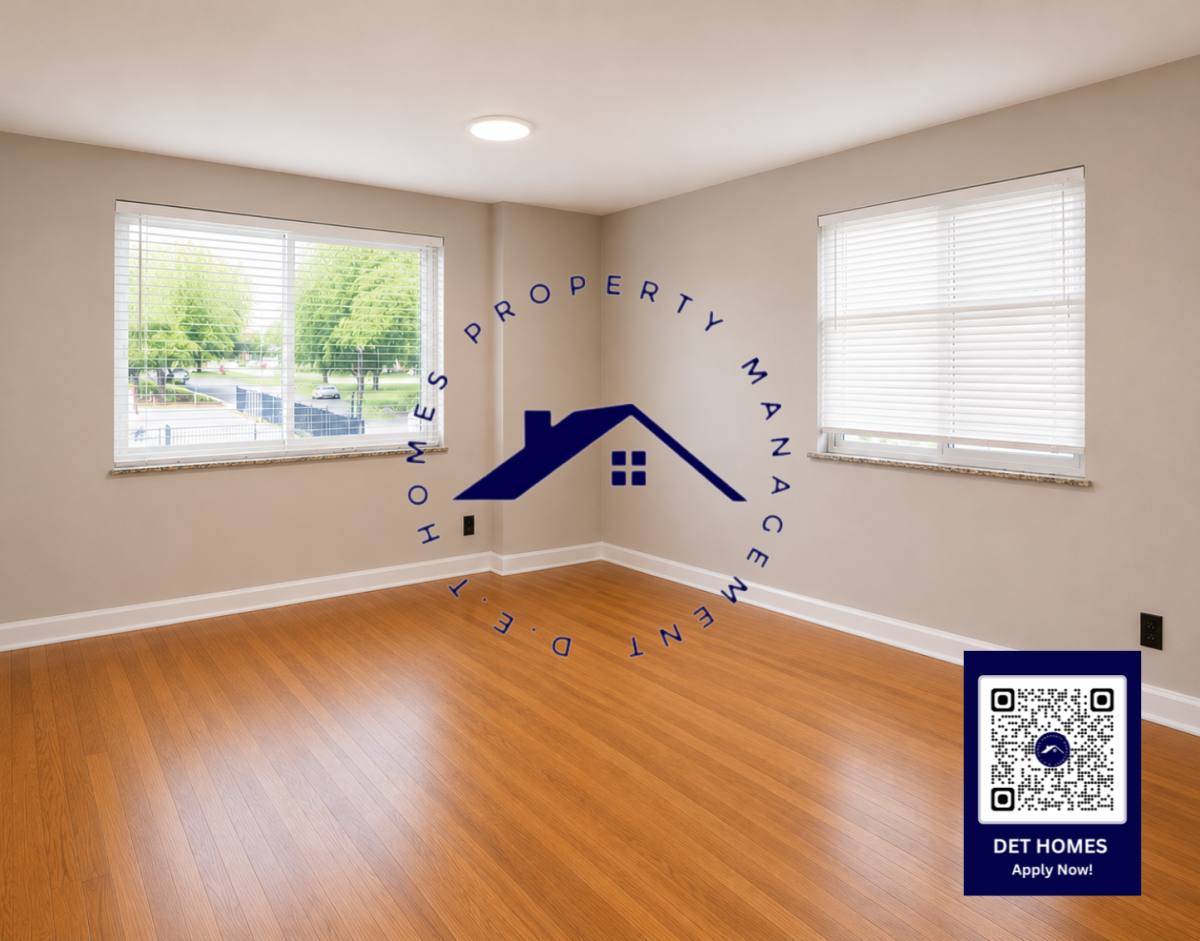 Townhouse for rent at 17550 2nd Ave, Highland Park, MI 48203