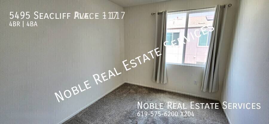 Townhouse for rent at 5495 Seacliff Place #117, San Diego, CA 92154