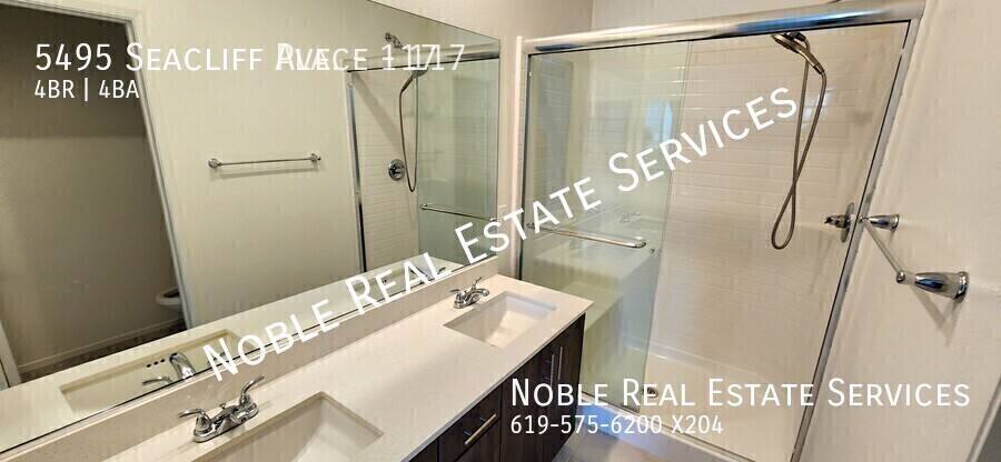 Townhouse for rent at 5495 Seacliff Place #117, San Diego, CA 92154