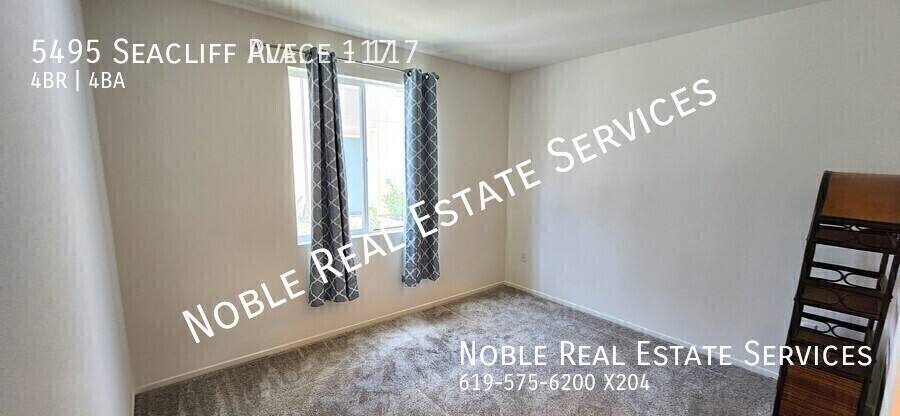 Townhouse for rent at 5495 Seacliff Place #117, San Diego, CA 92154