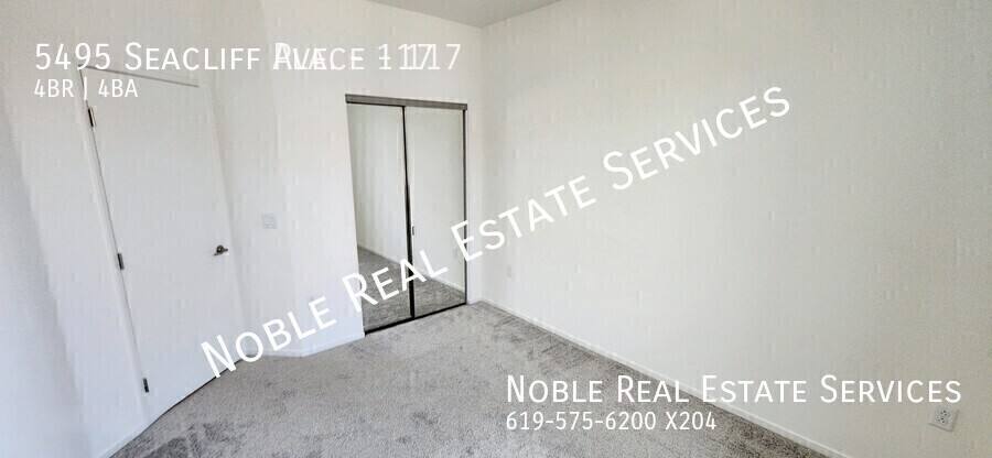 Townhouse for rent at 5495 Seacliff Place #117, San Diego, CA 92154