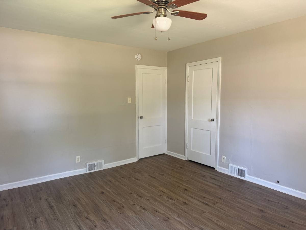 House for rent at 3117 Louise St, Rockford, IL 61103