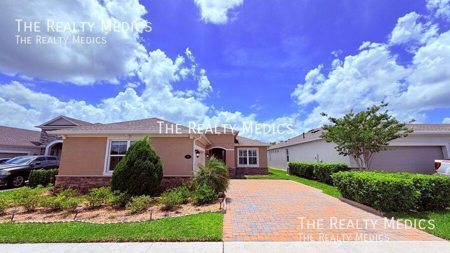 House for rent at 1102 Victoria Hills Dr S, Deland, FL 32724