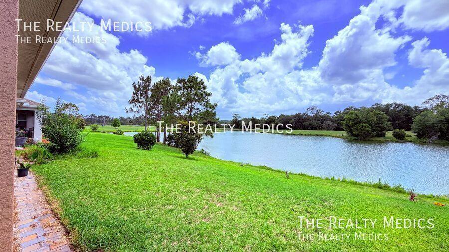 House for rent at 1102 Victoria Hills Dr S, Deland, FL 32724