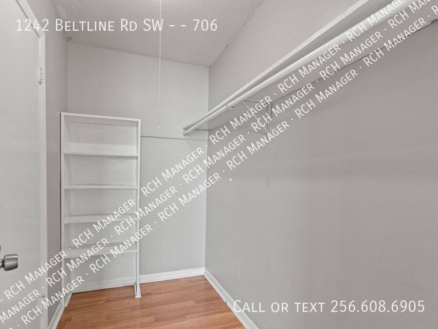 Apartment for rent at 1242 Beltline Rd SW #706, Decatur, AL 35601