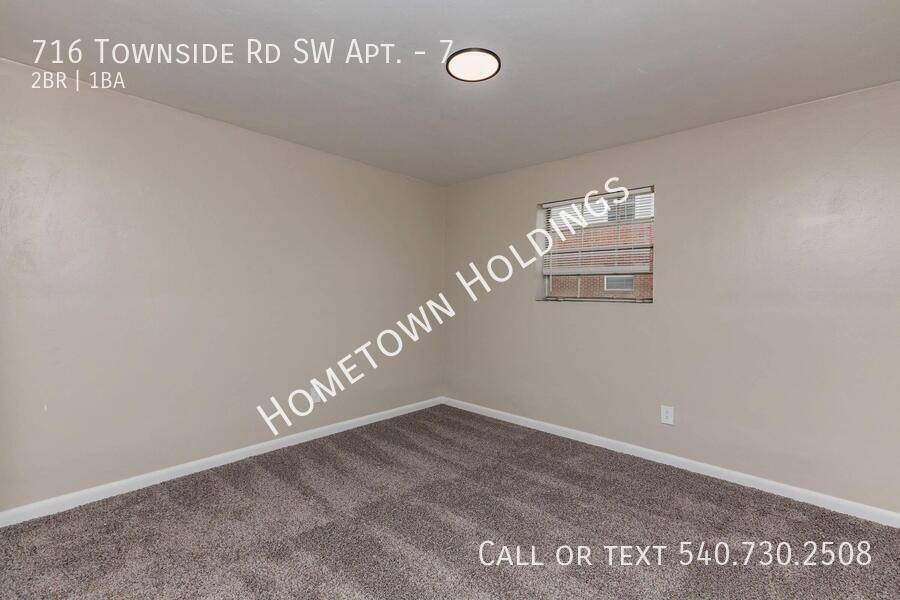 Apartment for rent at 716 Townside Rd SW #7, Roanoke, VA 24014