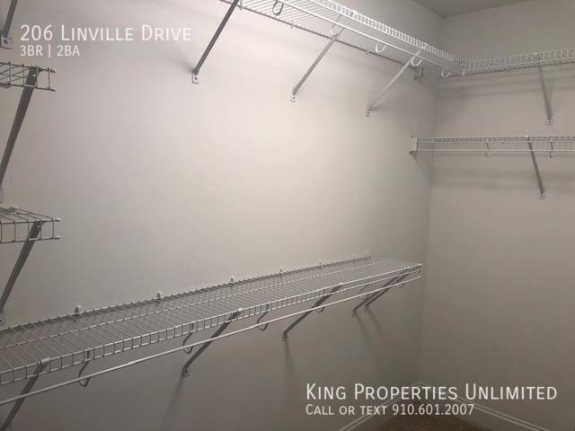 House for rent at 206 Linville Dr, Castle Hayne, NC 28429