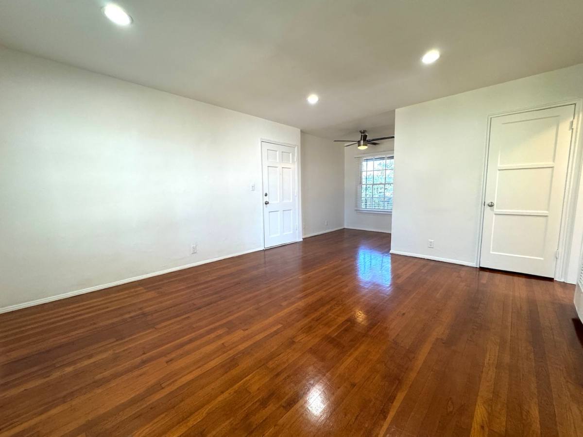 Apartment for rent at 5958 Willowcrest Ave, North Hollywood, CA 91601