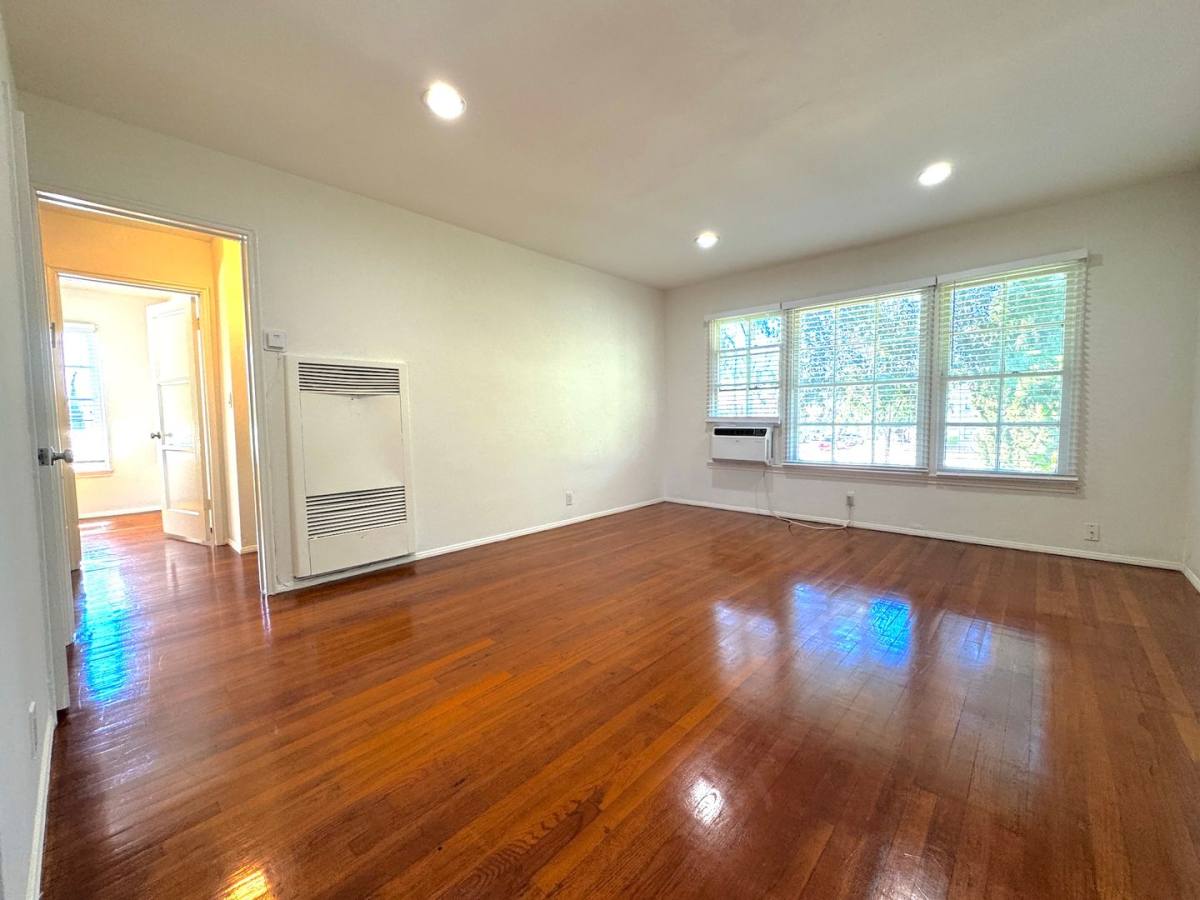 Apartment for rent at 5958 Willowcrest Ave, North Hollywood, CA 91601