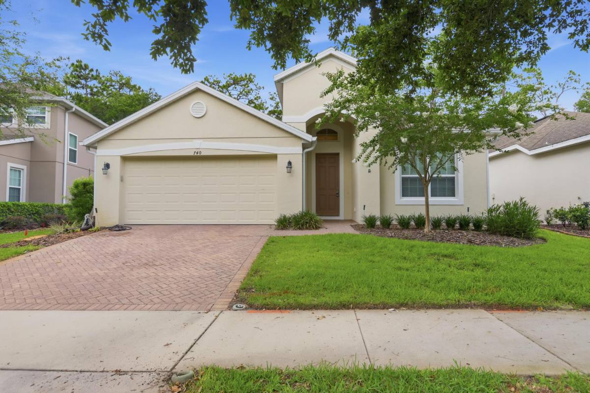 House for rent at 740 Preakness Circle, Deland, FL 32724