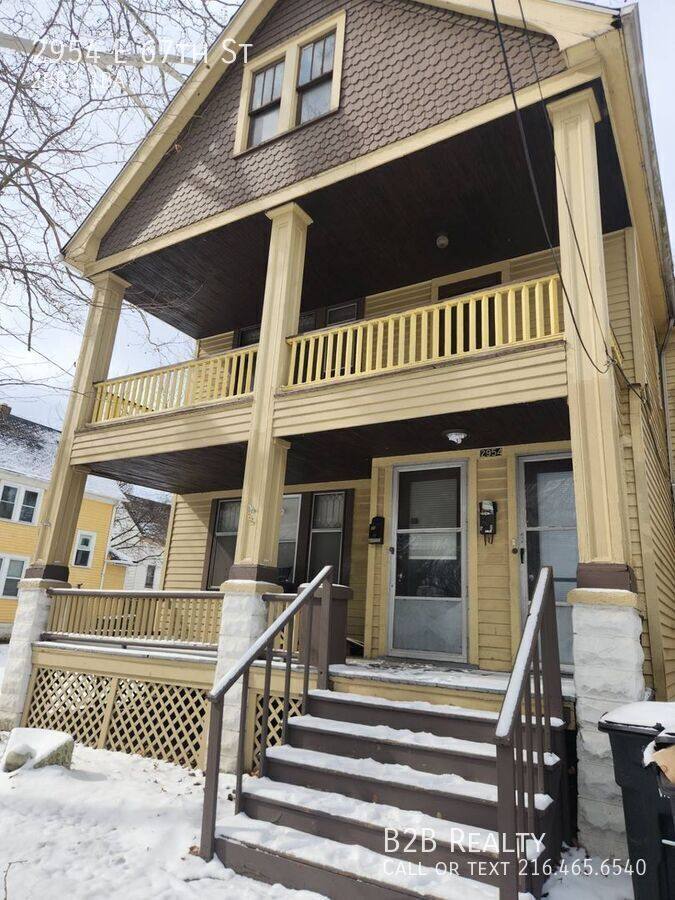 Apartment for rent at 2954 E 67th St, Cleveland, OH 44105