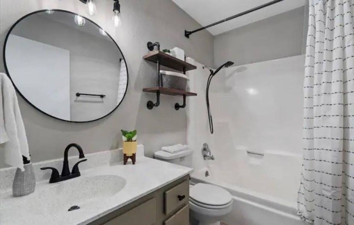 Apartment for rent at 200 Laurel Dr, Round Rock, TX 78664