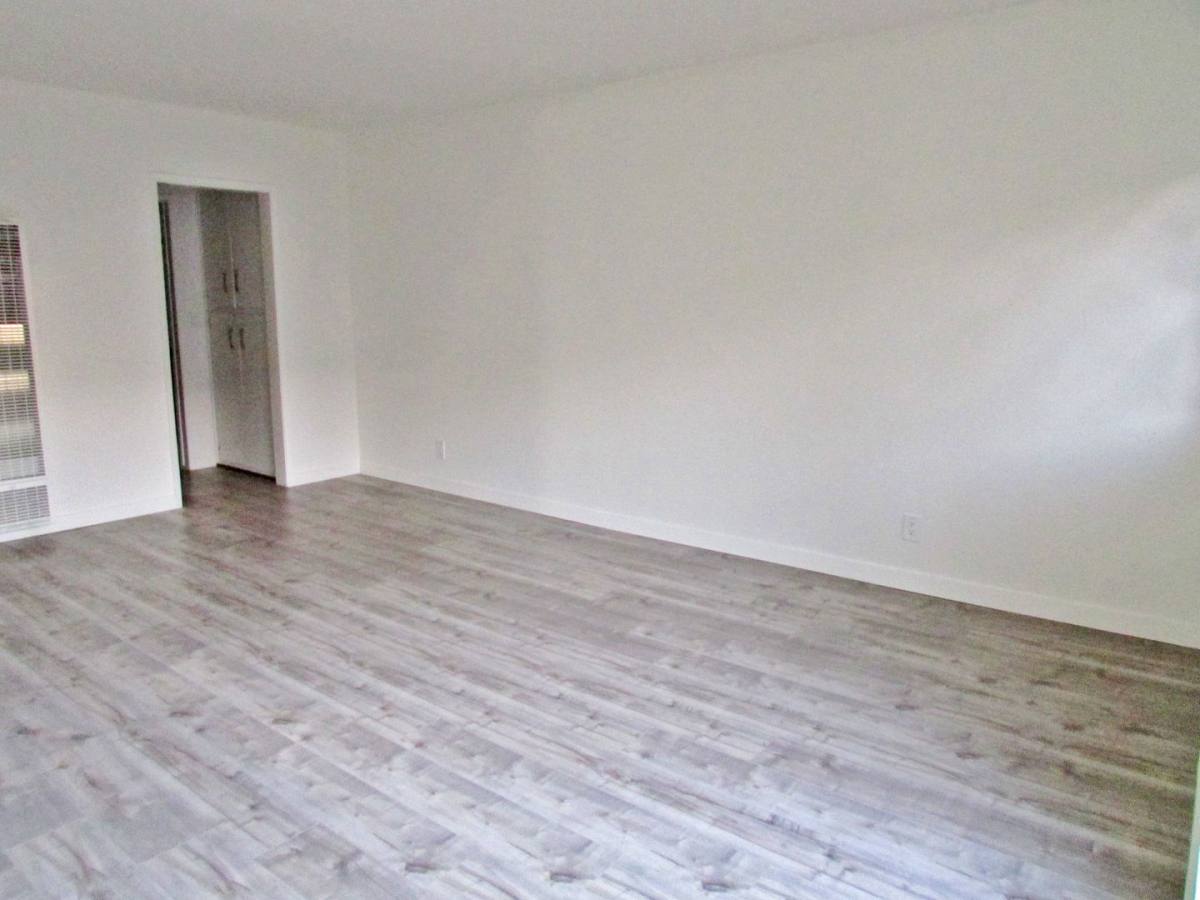 Apartment for rent at 11511 Rochester Ave Garden Terrace #11, Los Angeles, CA 90025