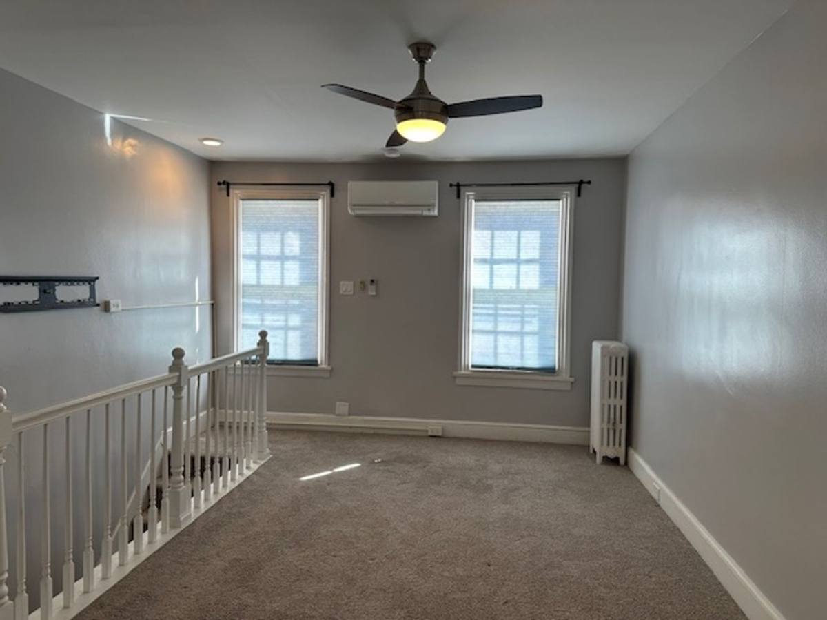 House for rent at 909 N 2nd St, Harrisburg, PA 17102