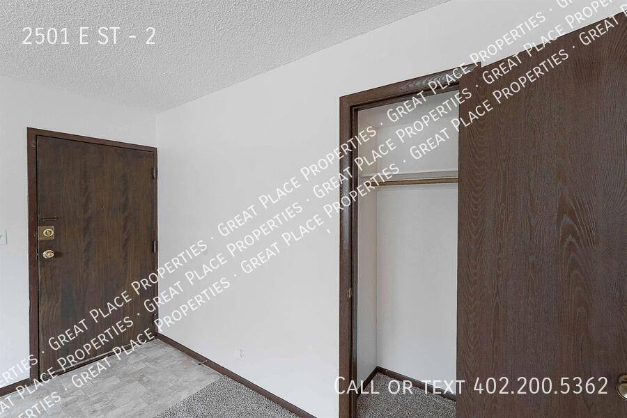 Apartment for rent at 2501 E St #2, Lincoln, NE 68510