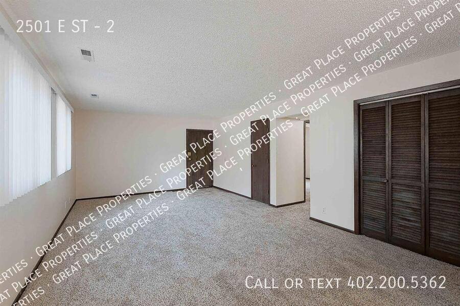 Apartment for rent at 2501 E St #2, Lincoln, NE 68510