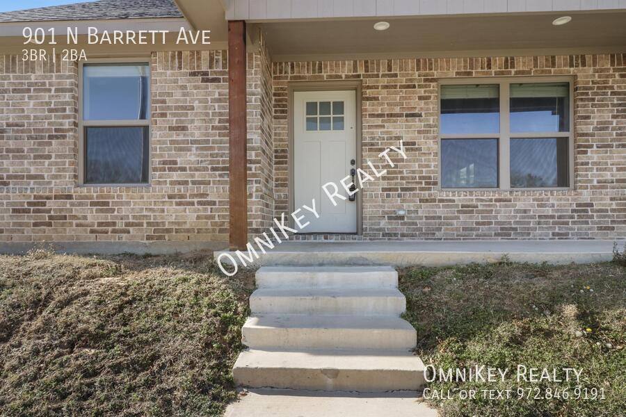 House for rent at 901 N Barrett Ave, Denison, TX 75020