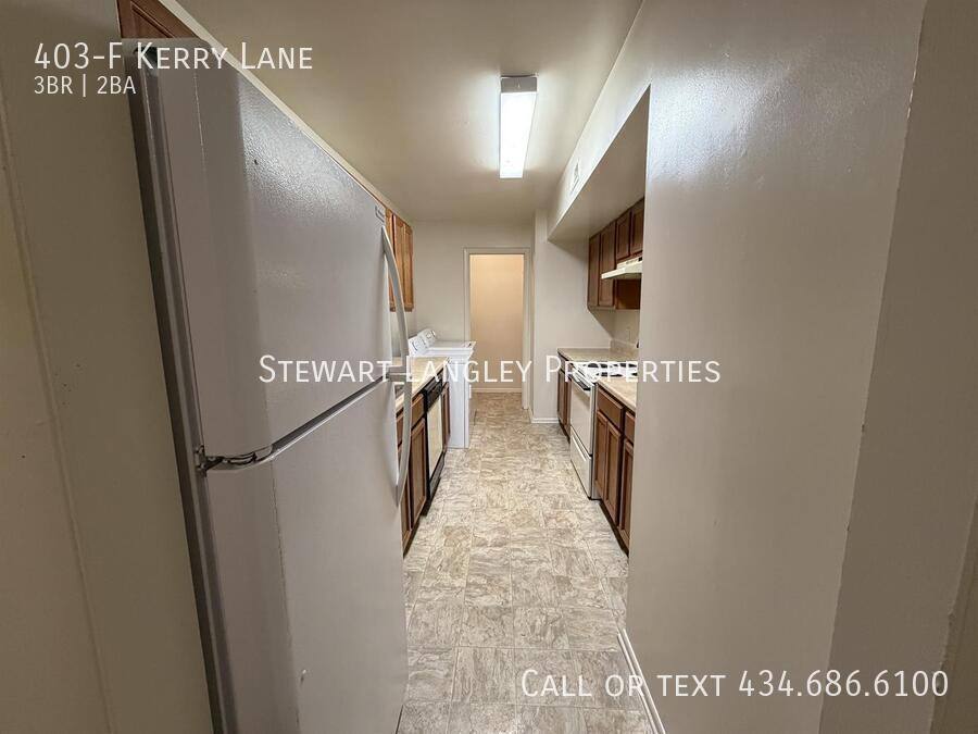 Apartment for rent at 403-F Kerry Lane, Lynchburg, VA 24502