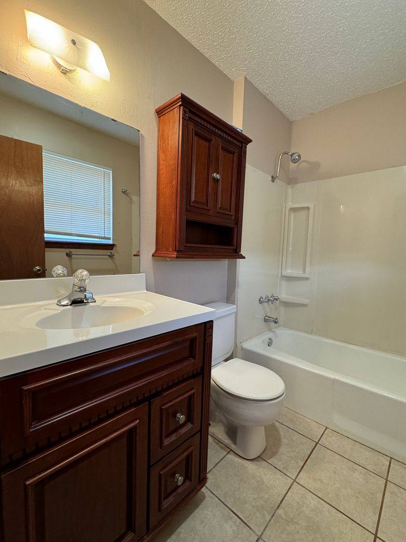 House for rent at 2610 NW 78th, Lawton, OK 73505