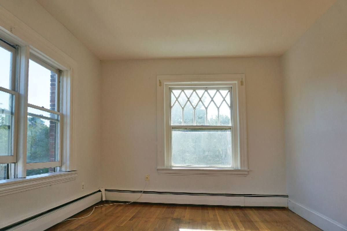 Apartment for rent at 1800 Massachusetts Ave #23, Cambridge, MA 02140
