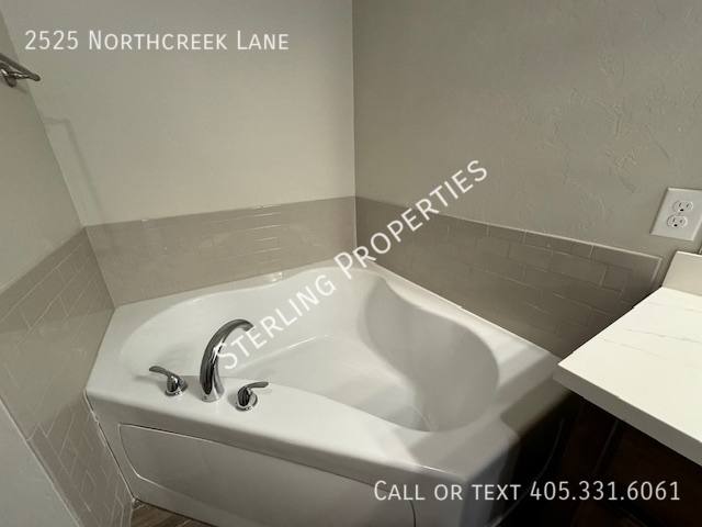 House for rent at 2525 Northcreek Lane, Oklahoma City, OK 73128