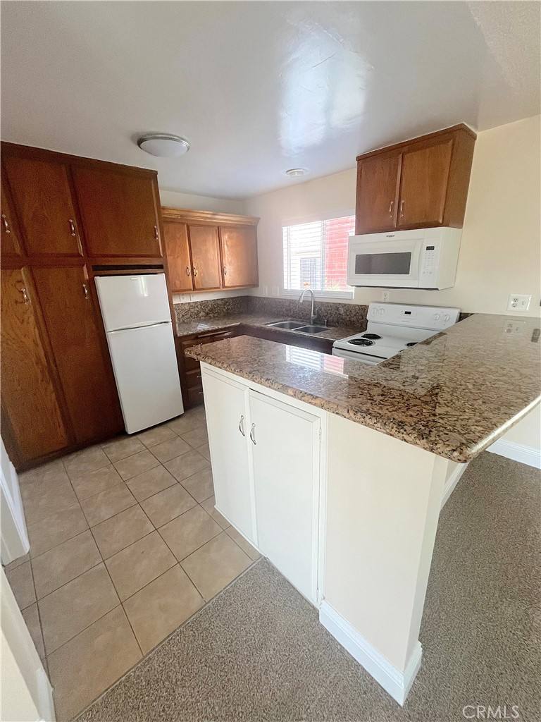 Apartment for rent at 931 W 19th St #31, Costa Mesa, CA 92627