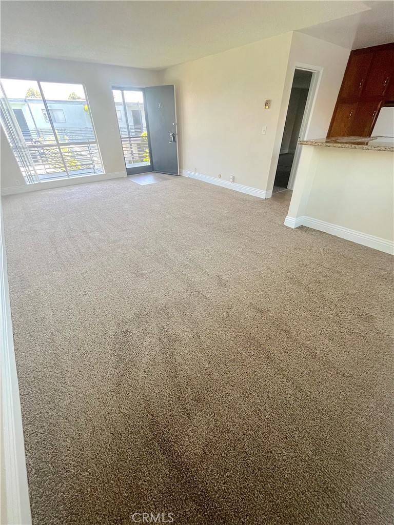 Apartment for rent at 931 W 19th St #31, Costa Mesa, CA 92627