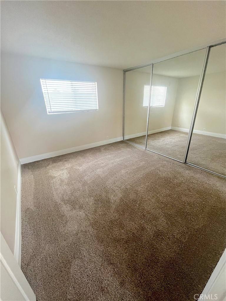 Apartment for rent at 931 W 19th St #31, Costa Mesa, CA 92627
