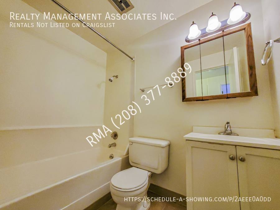 Apartment for rent at 657 S White Cloud Dr, Boise, ID 83709