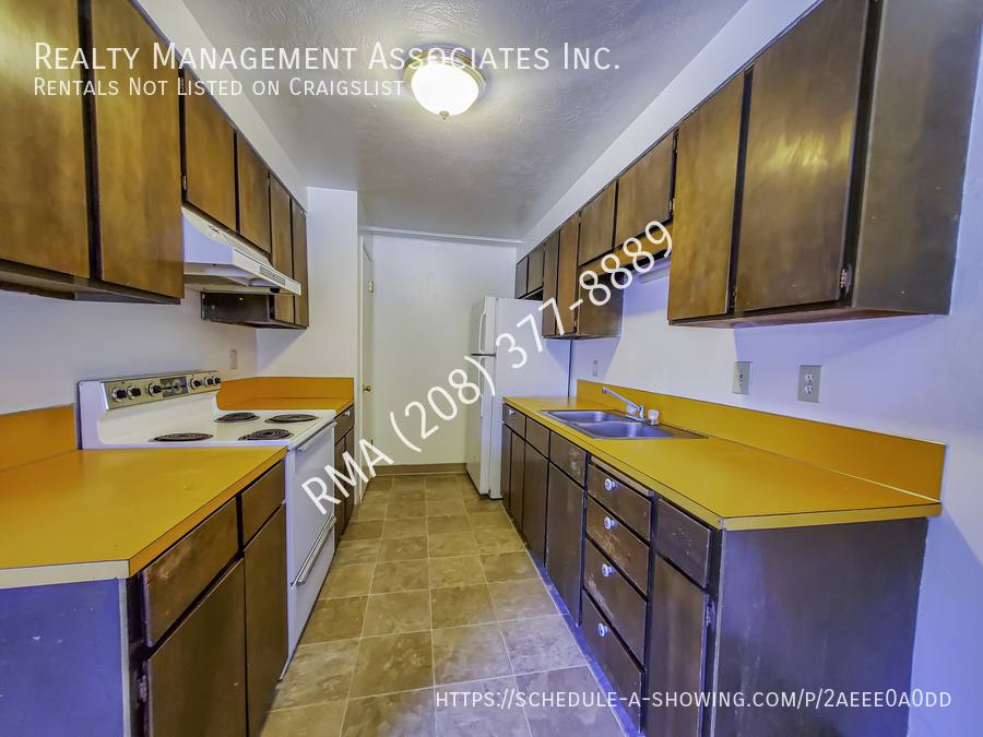 Apartment for rent at 657 S White Cloud Dr, Boise, ID 83709