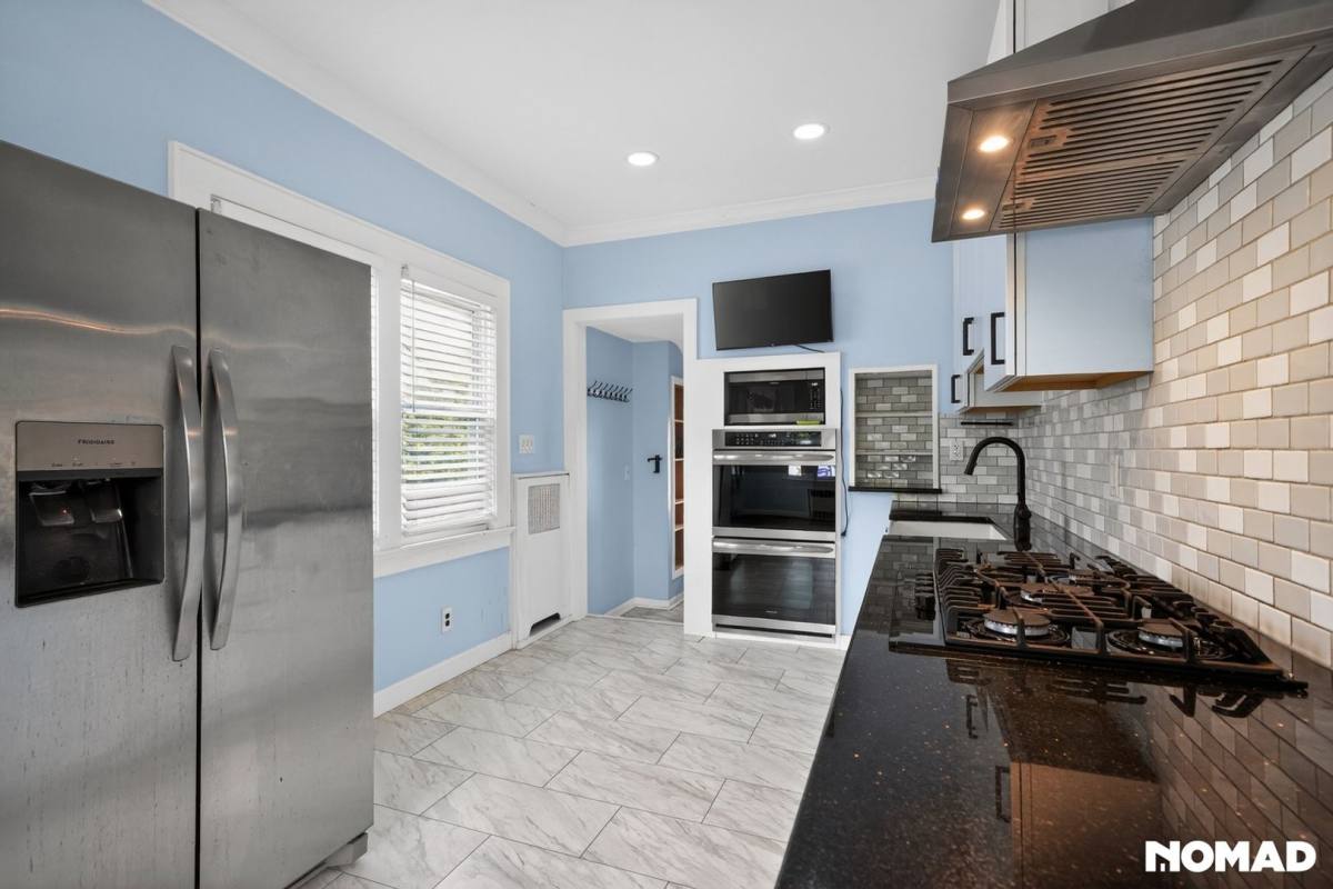 House for rent at 189 Lafayette Ave, Hawthorne, NJ 07506