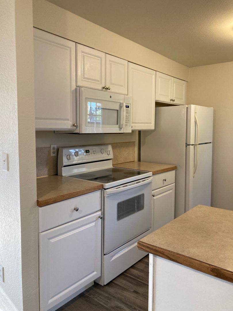 House for rent at 3804 S Cascade St, Kennewick, WA 99337
