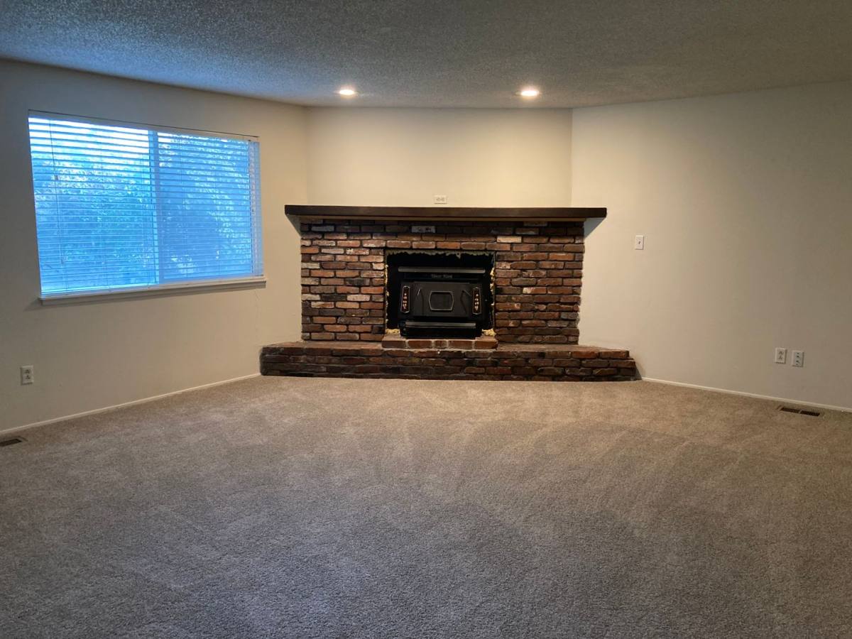 House for rent at 3804 S Cascade St, Kennewick, WA 99337