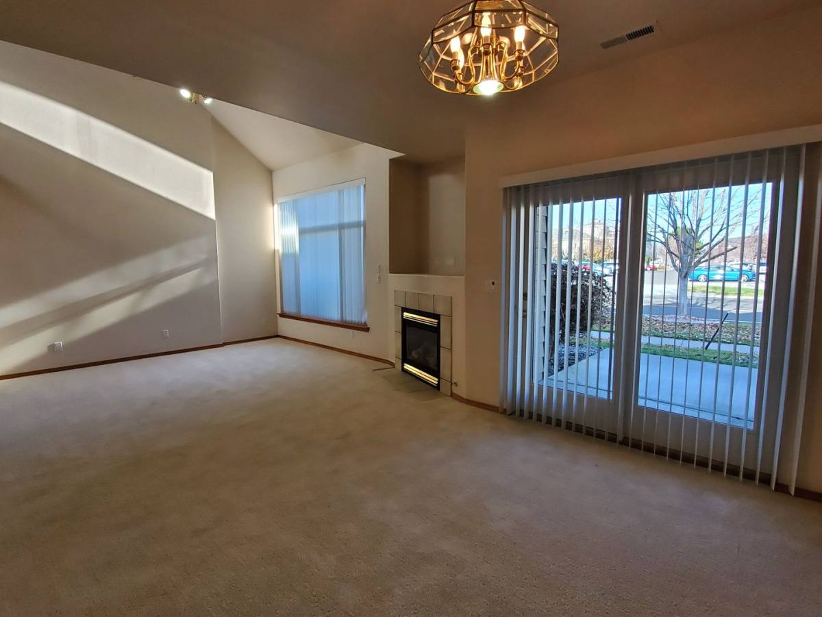 Townhouse for rent at 427 Columbia Point Dr, Richland, WA 99352