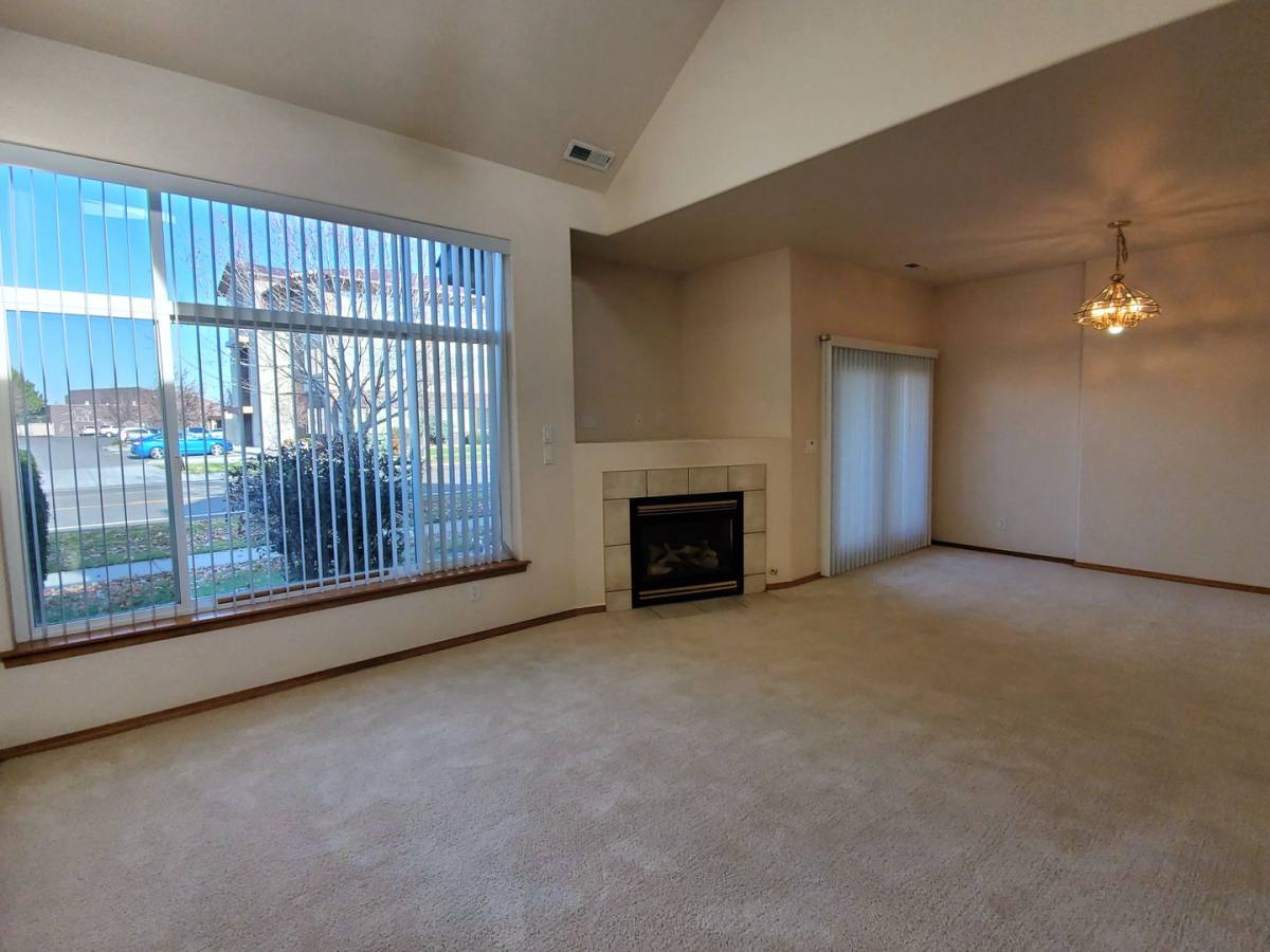 Townhouse for rent at 427 Columbia Point Dr, Richland, WA 99352
