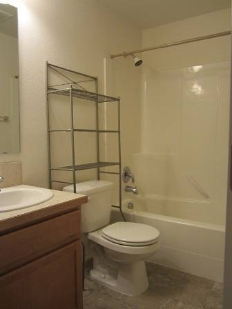 House for rent at 5007 Spirea Dr, West Richland, WA 99353