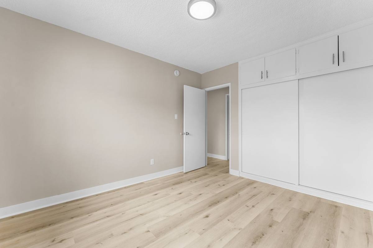 Apartment for rent at 531 W Hyde Park Blvd #9, Inglewood, CA 90302
