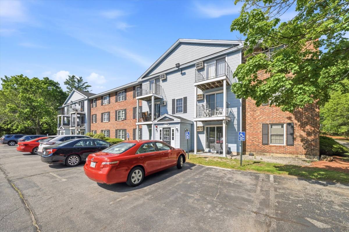 Condo for rent at 1799 Bodwell Rd, Manchester, NH 03109