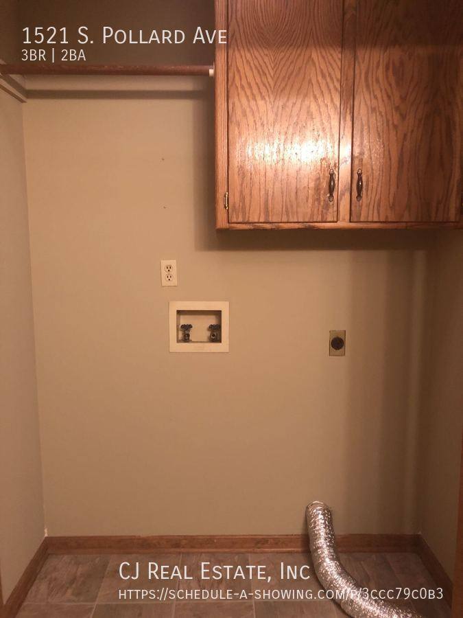 House for rent at 1521 S Pollard Ave, Independence, MO 64055