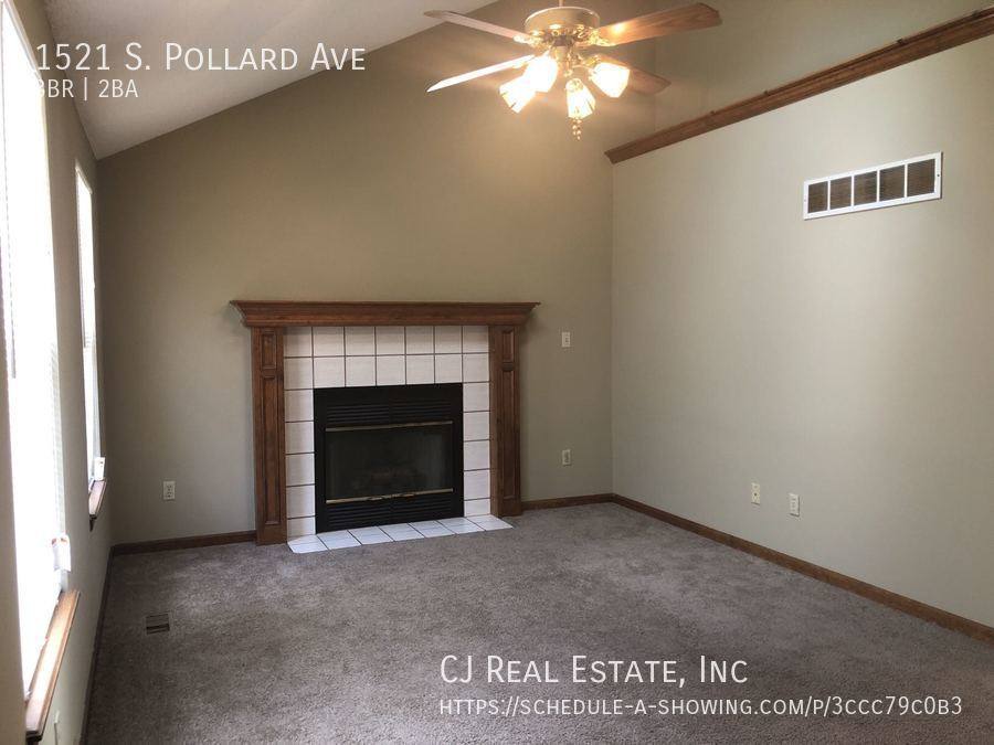 House for rent at 1521 S Pollard Ave, Independence, MO 64055