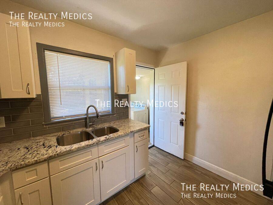 House for rent at 5122 Old Cheney Highway, Orlando, FL 32807