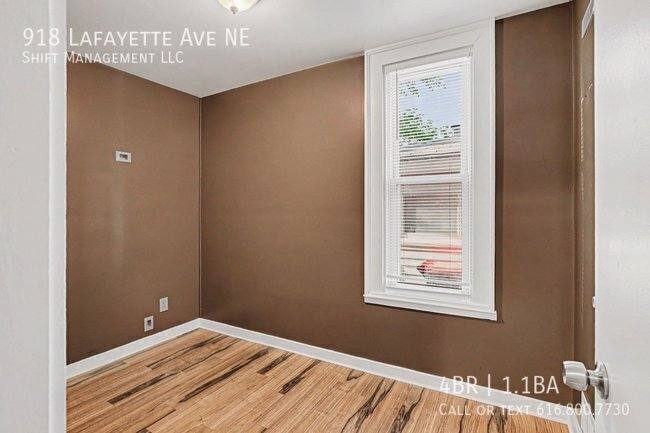 House for rent at 918 Lafayette Ave NE, Grand Rapids, MI 49503